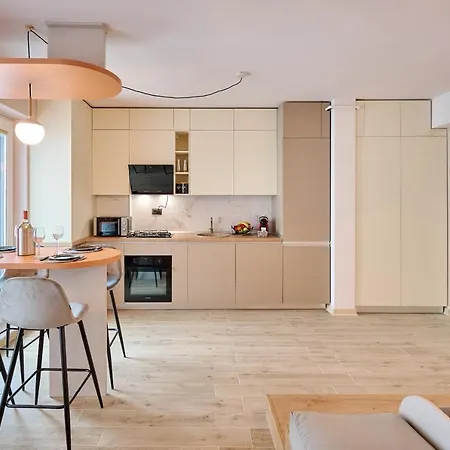 Japandi Queen Std - Jacuzzi And Sauna Infinity