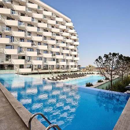 Japandi Queen Std - Infinity Pool &