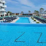 Japandi Queen Std In Infinity Pool & * Năvodari