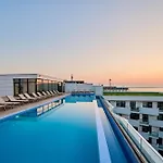 Διαμέρισμα Japandi Queen Std In Infinity Pool &