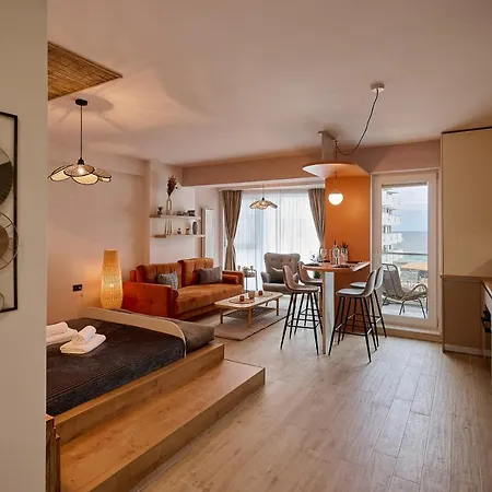 Japandi Queen Std - Infinity Pool & Spa Resort Apartment Navodari
