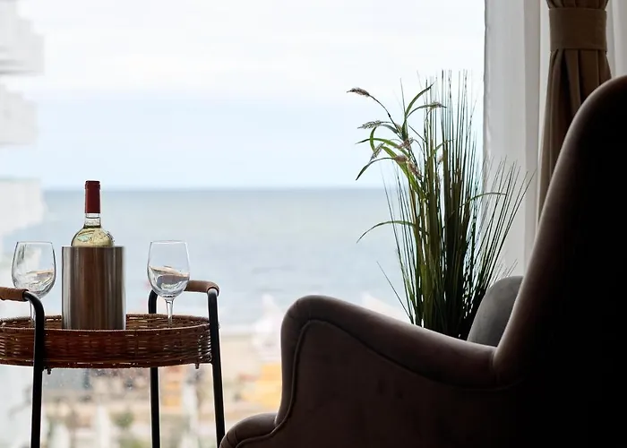 شقة Japandi Queen Std - Infinity Pool & *