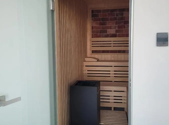 Japandi Queen Std - Infinity Pool & شقة