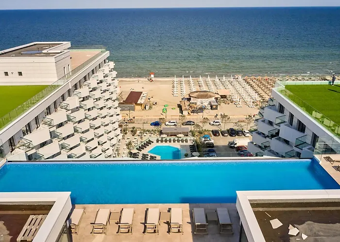 Japandi Queen Std - Infinity Pool & شقة