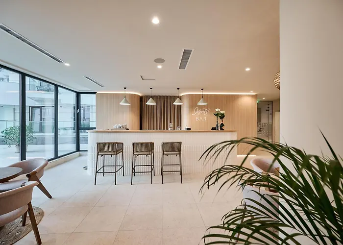 Japandi Queen Std - Infinity Pool & شقة *